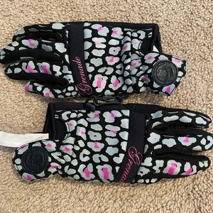 Grenade snowboarding gloves